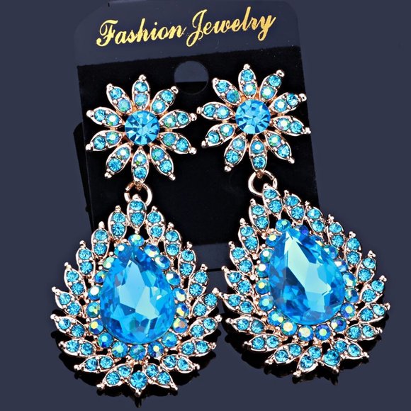 Blue Austrian Crystal Formal Sparkle Earrings Pageant Prom Formal Bridal - Picture 1 of 7